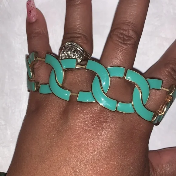 Bracelet - Picture 3 of 3